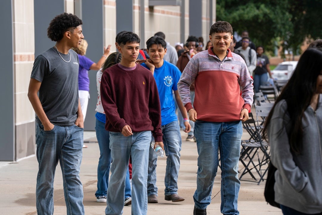 Nearly 100 local high school juniors and seniors attended a two-day workshop entitled Navigating the Pathway to College Admission, hosted by Rice University’s Susanne M. Glasscock School of Continuing Studies’ Center for Education April 29-30.