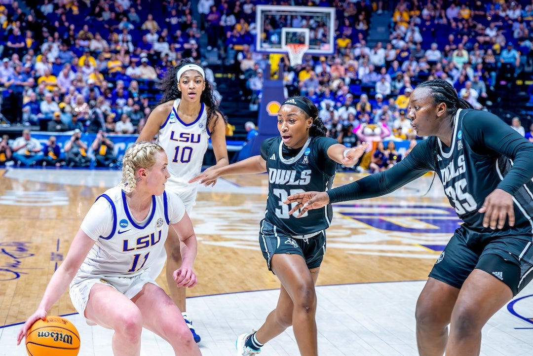 The Rice women’s basketball team was joined by the Owl fan base and community in Baton Rouge, Louisiana, last weekend as the team embarked on an invaluable and unforgettable March Madness experience.
