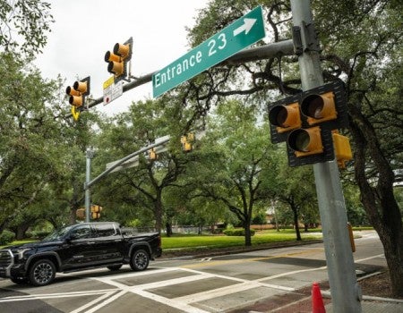 Entrance 23 stoplight