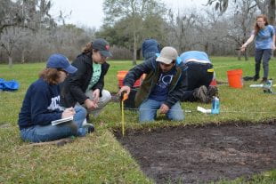 Student excavations at the Varner-Hogg Plantation. Photo courtesy of the Texas Historical Commission.