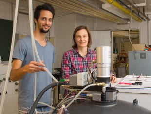 Physicists Sami Dzsaber and Silke Bühler-Paschen of Vienna University of Technology (Photo by F. Aigner/TU Wien)
