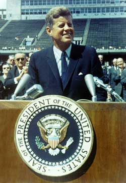 Kennedy speaking at Rice Stadium
