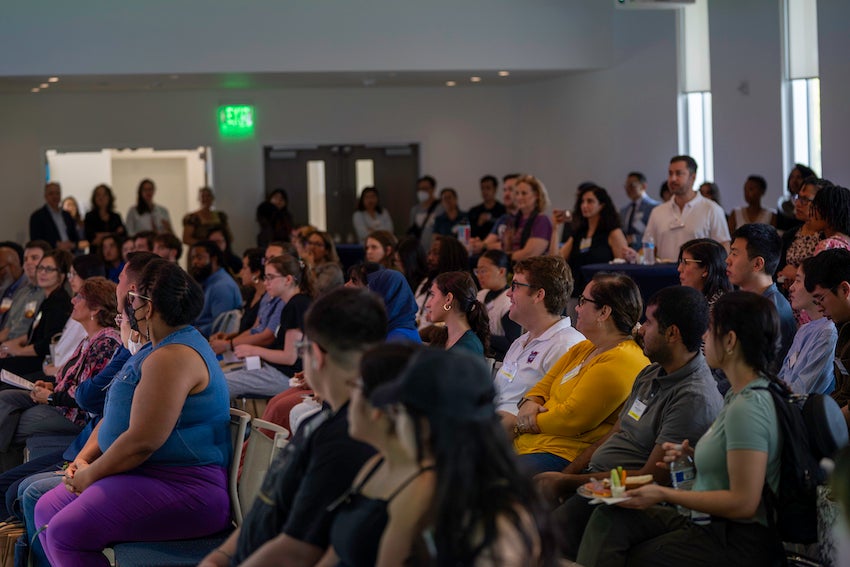 Photo of audience at STaRT