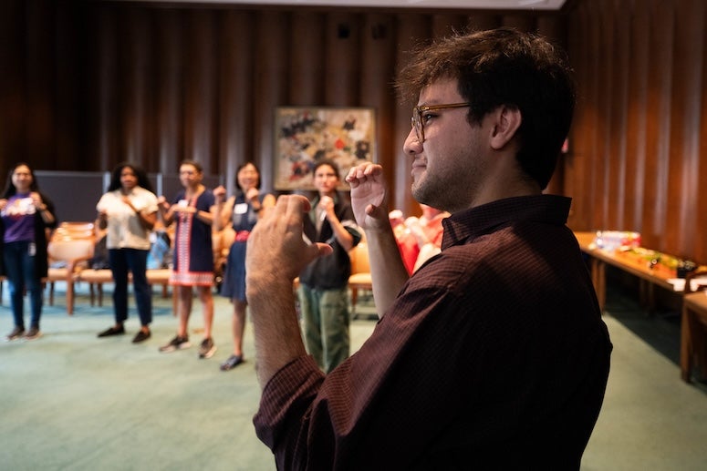 A science engagement workshop held at Rice’s Fondren Library Sept. 28 showed how scientific and technical information can be communicated through creativity and fun.
