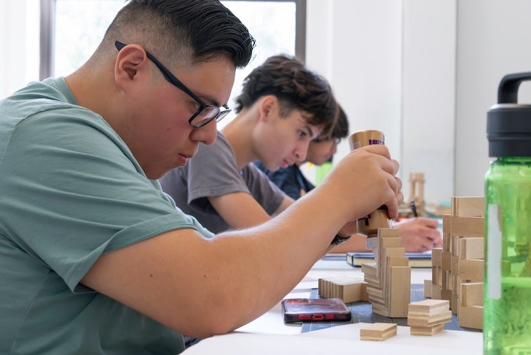 A high school student participates in the Rice University Summer Immersion program.