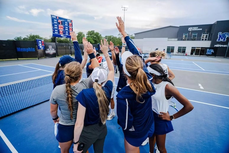 Women's tennis
