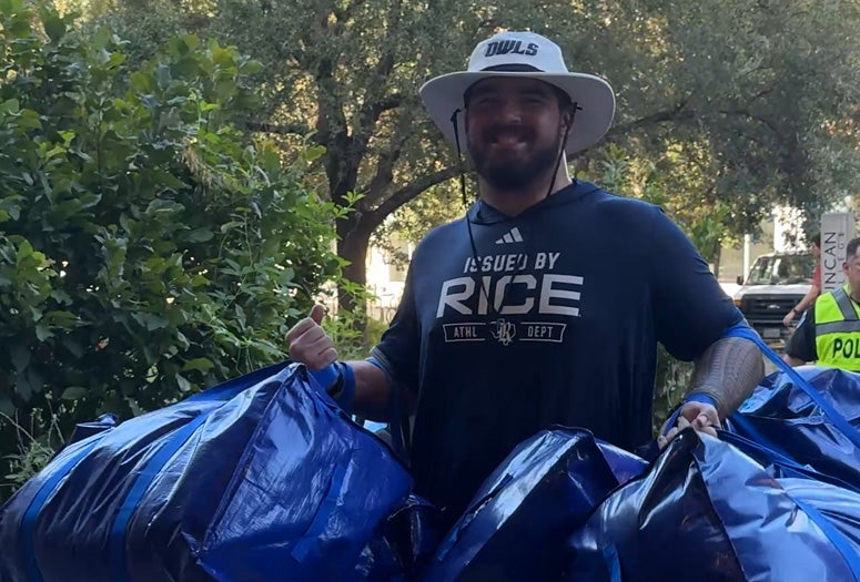 2025 football move-in