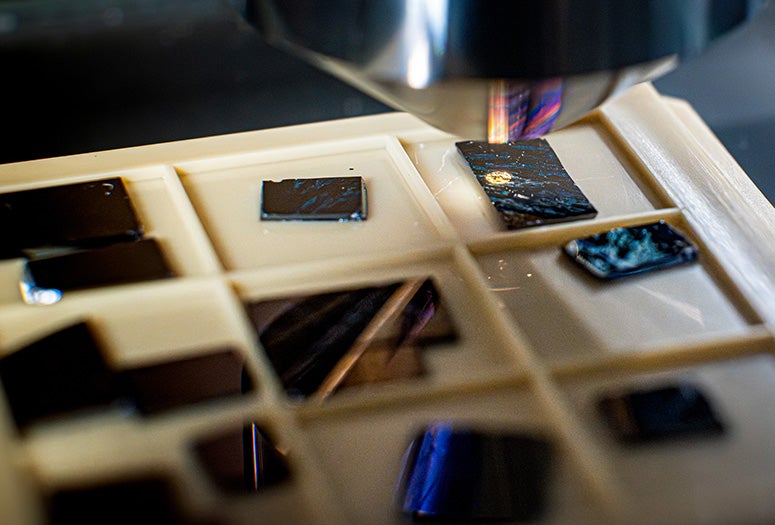 microscope and tray of chips