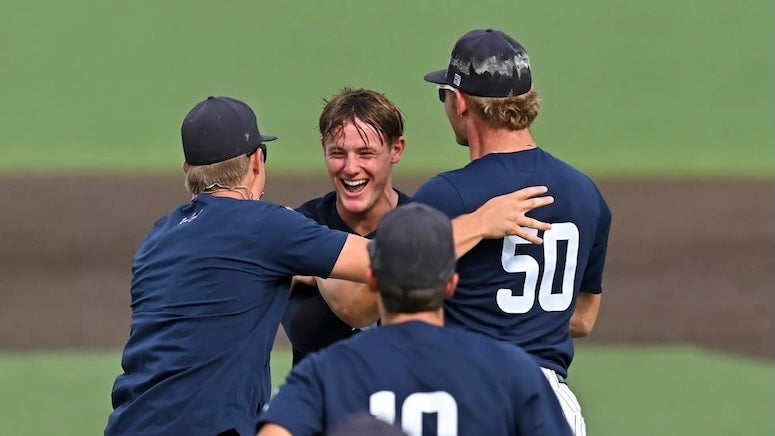 Aric Anderson made his final home game at Rice one to remember, driving in the winning run in the bottom of the 11th to give the Owls a 6-5 win over Tulane Saturday afternoon and complete a sweep of the Green Wave.