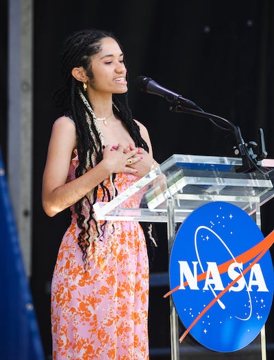 Houston youth poet laureate and Rice student Avalon Hogans delivers her poem "Skyline of Mine" to conclude the celebration. Photo by Jeff Fitlow 