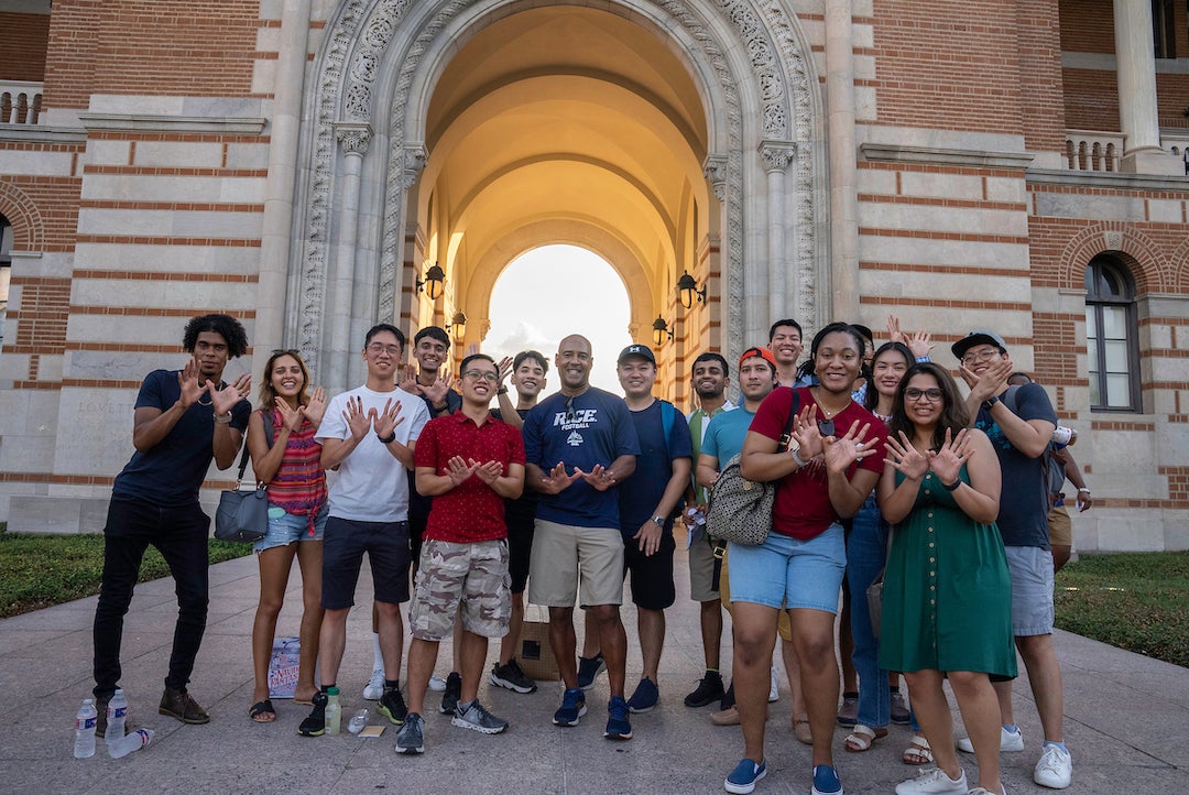 Rice University President Reginald DesRoches welcomed new graduate students with a tasty barbecue meal Aug. 15. 