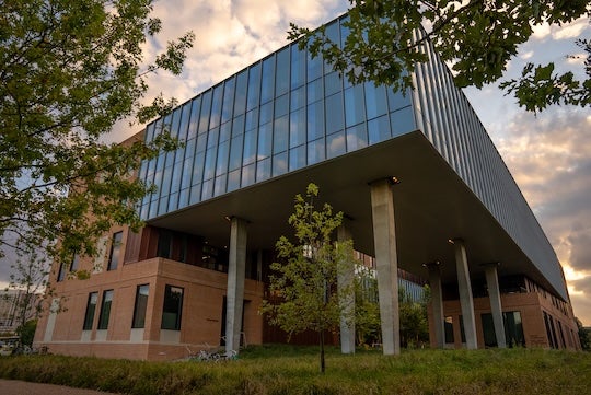 Kraft Hall, home to Rice University’s School of Social Sciences, where students and faculty engage in research, teaching and community-focused work. (Photo by Brandon Martin)