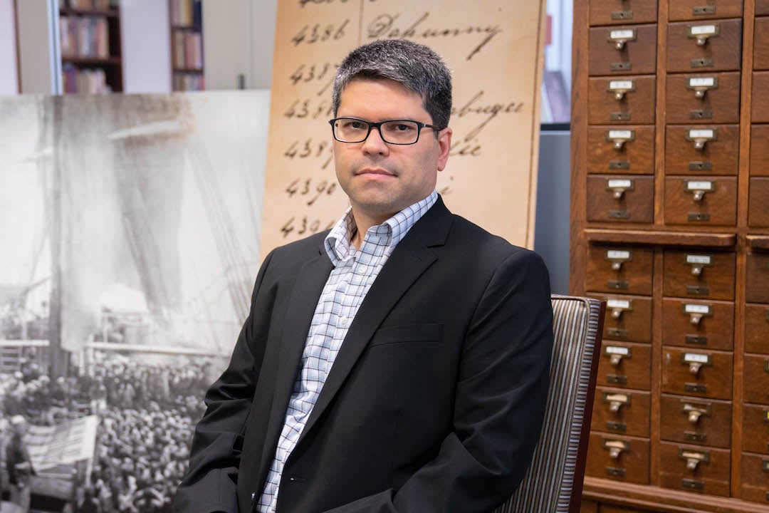 Photo of Daniel Domingues.
