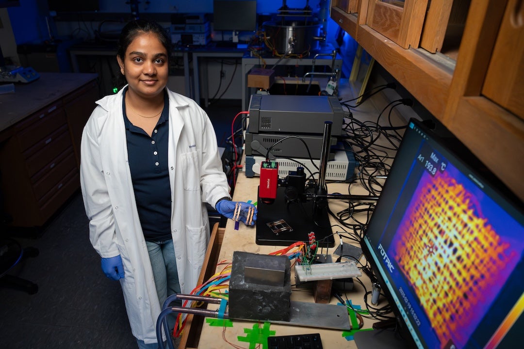 First author Monisha Vijay Kumar, a graduate student in applied physics at Rice