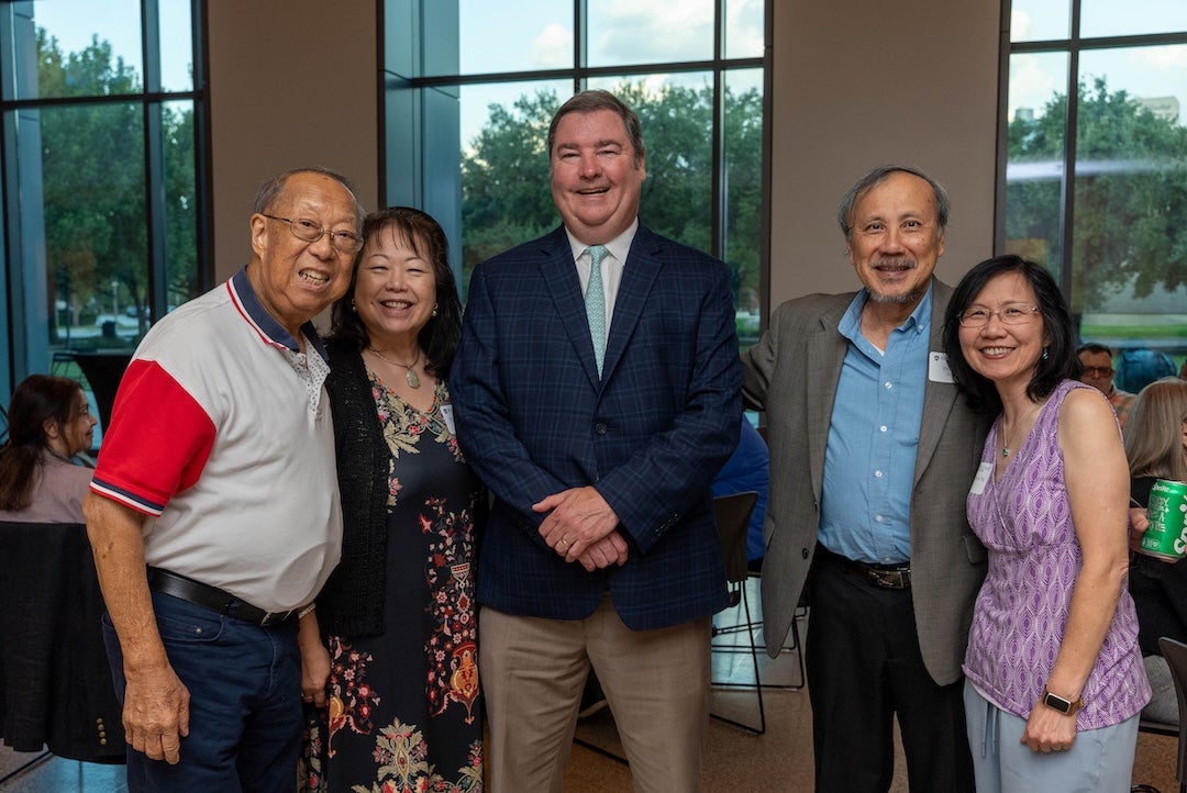 The Rice University Susanne M. Glasscock School of Continuing Studies welcomed alumni back to campus Sept. 22 for an evening designed to reconnect graduates with the university and introduce them to opportunities for lifelong learning.