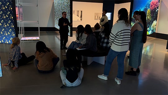 Gregory Chatonsky interacting with Luis Duno-Gottberg class