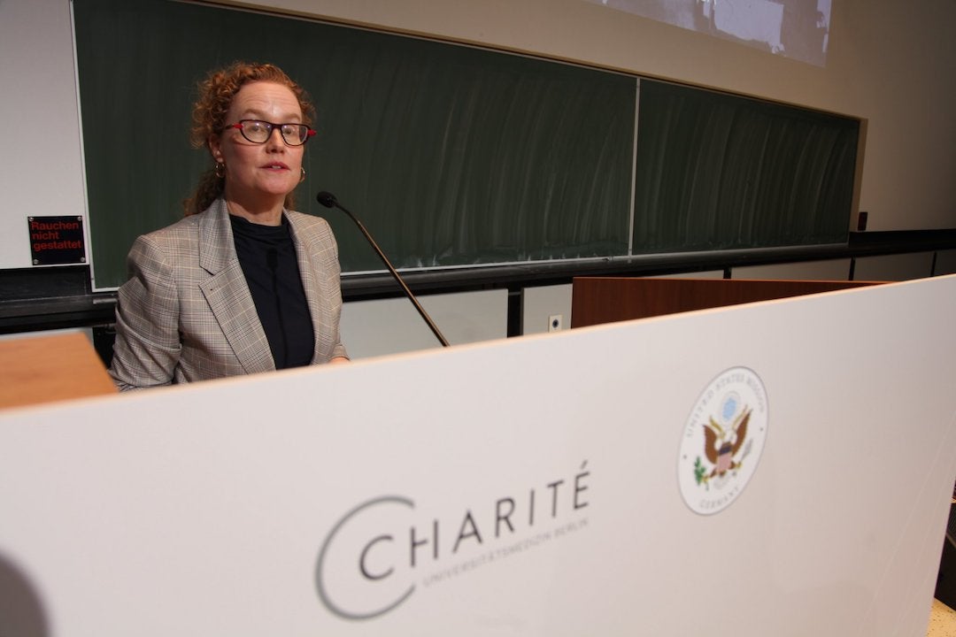 Kirsten Ostherr gives lecture in Berlin
