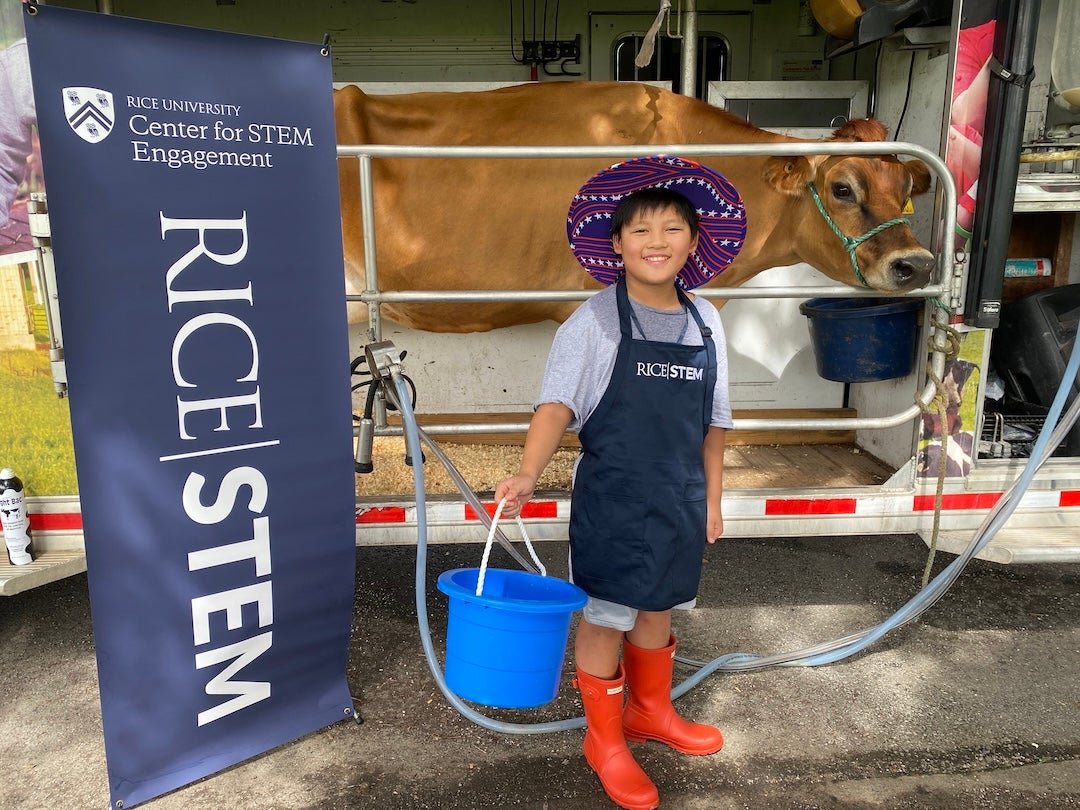 Nearly 30 fourth and fifth grade students got a firsthand look at where milk comes from July 16 when a dairy cow named Luna visited Rice University as part of the Center for STEM Engagement’s new C.H.E.F. Lab (Creating Hands-on Experiments in Food Science).