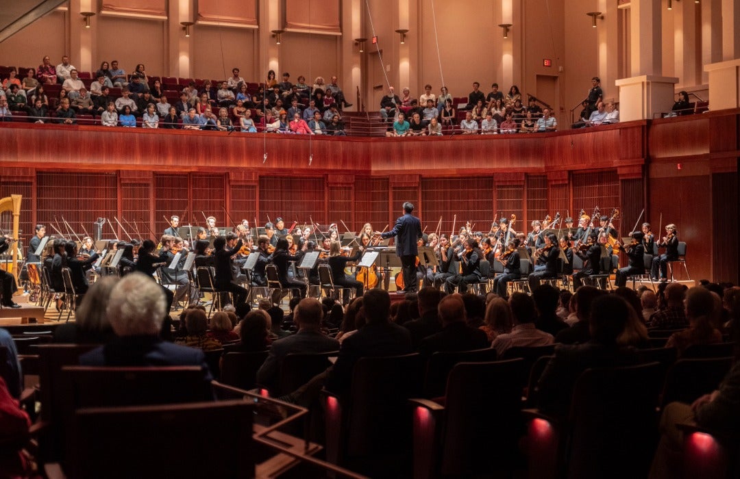 Miguel Harth-Bedoya conducts Mahler's "Titan"