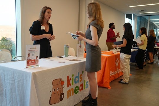 Rice students connect with community partners during the Kinder Institute’s Community Bridges kickoff, where they begin yearlong collaborations focused on real-world research and community impact.