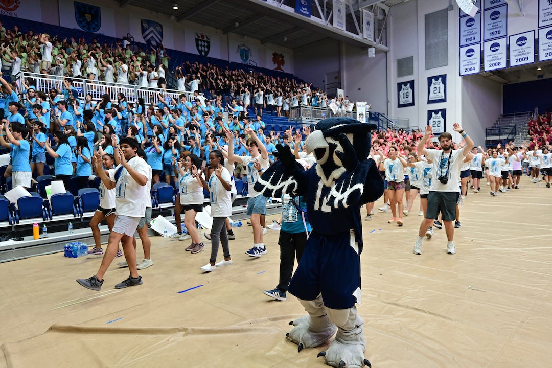 Rice’s incoming class received a crash course in Rice athletics on the third day of O-Week as they flocked to Tudor Fieldhouse for Rice Rally, a pep rally to introduce new Owls to the teams they’ll be rooting for in the coming years.