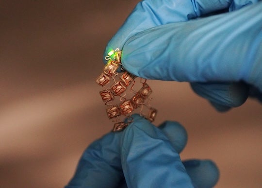Stretchable moisture-activated battery (Courtesy of Rajaram Kaveti, North Carolina State University).