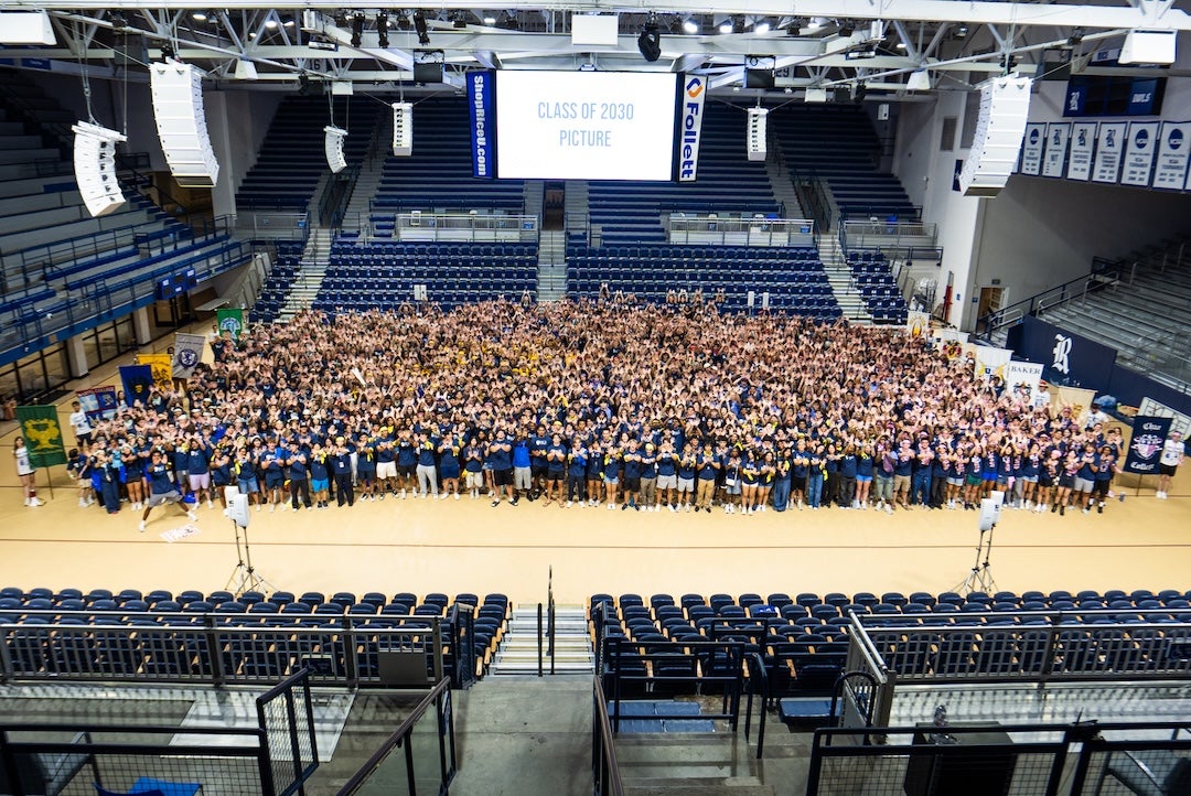 Rice Rally group photo of class of 2030 students, 2026