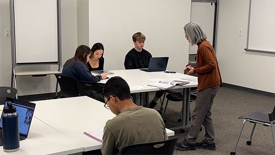 Megan Martono, Meng Yeh