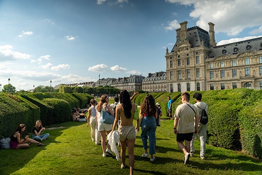 Unlearning Paris