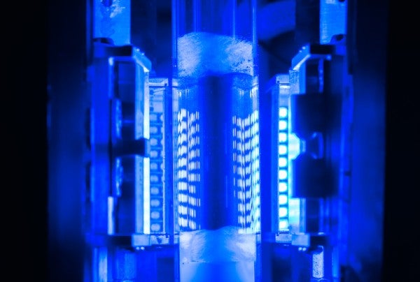 A light-activated catalyst efficiently converts ammonia into clean-burning hydrogen using only inexpensive raw materials.