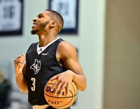 Rice's Travis Evee dribbles the ball during a Nov. 19 game against Western Michigan.