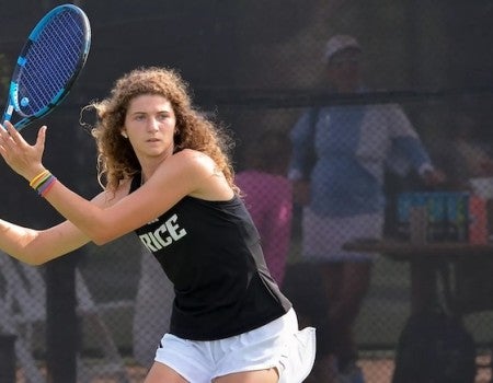 Divna Ratkovic bounced back from a first-set loss to win her match to highlight action for Rice on the final day of the Houston Invitational.