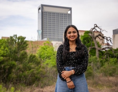 Priyanka Senthil is maximizing her opportunities at Rice University through her research and advocacy work related to lung cancer screening.