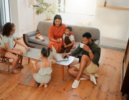 New research examines how dual-earner couples balanced work and family responsibilities during the early weeks of the pandemic.